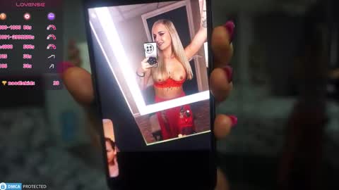 Snapshot of april_flix chatting on 19, 1, 2026 April Flix online show from 19, 1, 2026