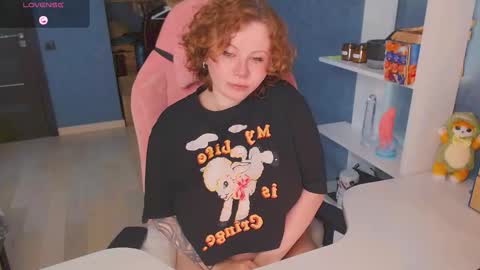 Snapshot of april_hentaigirl chatting on 13, 10, 2025    my special content  online show from 13, 10, 2025