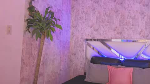 Snapshot of april_summer_ chatting on 5, 6, 2026 Isabella online show from 5, 6, 2026