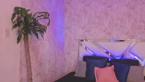 Snapshot of april_summer_ chatting on 10, 6, 2026 Isabella online show from 10, 6, 2026