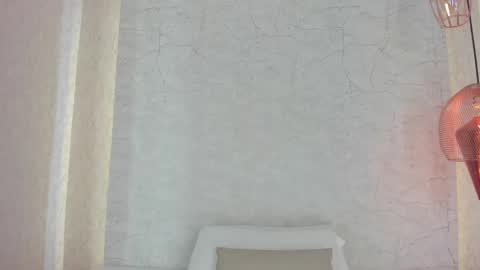 Snapshot of aprilalen chatting on 9, 5, 2026 April online show from 9, 5, 2026