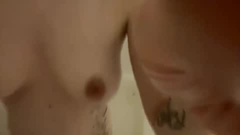 aprilgirlx1011 online show from 1, 1, 2025