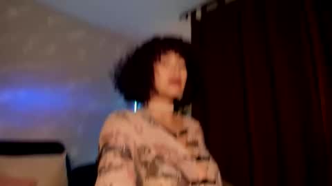 Snapshot of aprilmuse_ chatting on 25, 5, 2026 April Muse online show from 25, 5, 2026