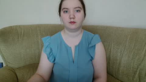 Snapshot of aquanarmin chatting on 20, 6, 2026 Josefin online show from 20, 6, 2026