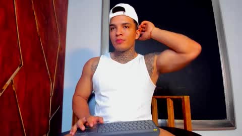 Snapshot of aquiles_elpapi chatting on 31, 10, 2025 AquilesElpapi online show from 31, 10, 2025