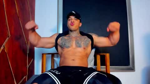 Snapshot of aquiles_elpapi chatting on 1, 11, 2025 AquilesElpapi online show from 1, 11, 2025