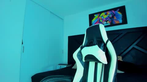 Snapshot of aquiles_elpapi chatting on 14, 11, 2025 AquilesElpapi online show from 14, 11, 2025