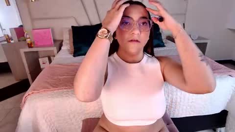 Snapshot of arabella__1 chatting on 12, 7, 2026 Arabella online show from 12, 7, 2026
