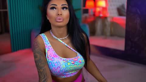 arabellaposh online show from 3, 11, 2025