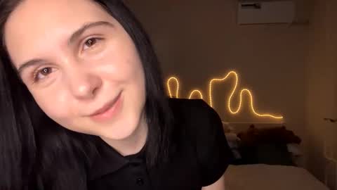 Emi online show from 13, 2, 2026