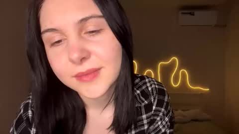 Emi online show from 19, 3, 2026