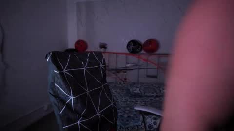 aradia_kiss online show from 16, 10, 2025