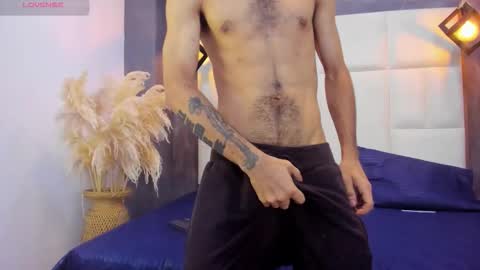 arah_issaa online show from 28, 10, 2025