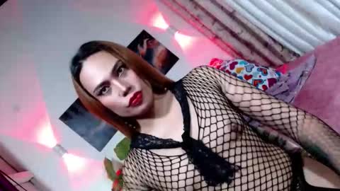 arahsexybitch online show from 11, 4, 2026