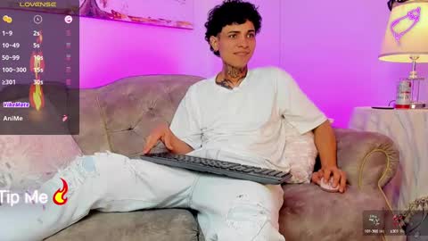 Arceluz  online show from 22, 2, 2025