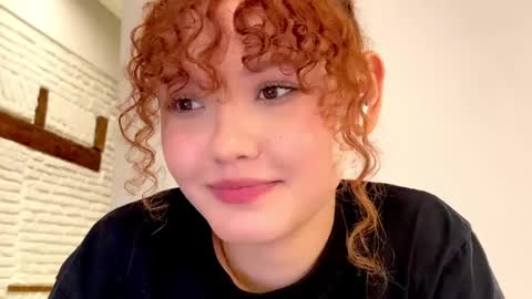 Snapshot of aresha_viree chatting on 14, 5, 2026 Aresha online show from 14, 5, 2026