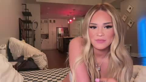 Ari  online show from 2, 6, 2026