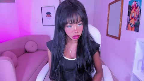 Snapshot of aria_brown_19 chatting on 19, 1, 2025 ARIA online show from 19, 1, 2025