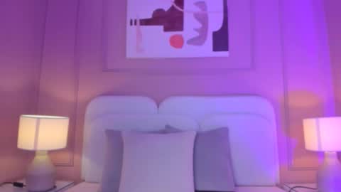 Snapshot of aria_greco chatting on 29, 10, 2025 Aria  online show from 29, 10, 2025