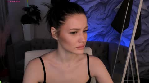 aria_mila online show from 23, 3, 2026