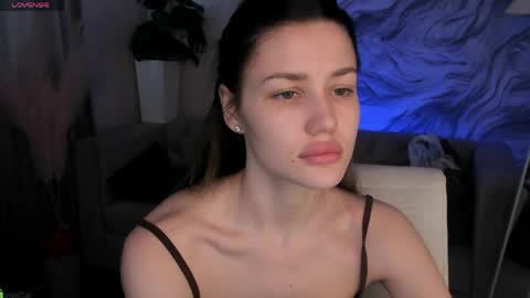 aria_mila online show from 3, 4, 2026