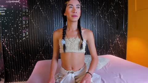 Aria Millers  online show from 28, 12, 2024