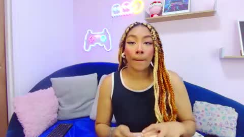 ARIA PEACH  online show from 19, 7, 2026
