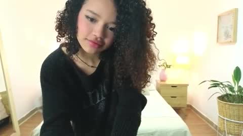 ariaa_23 online show from 8, 9, 2025