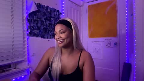 Snapshot of ariaatelier chatting on 6, 1, 2026 Aria Atelier online show from 6, 1, 2026