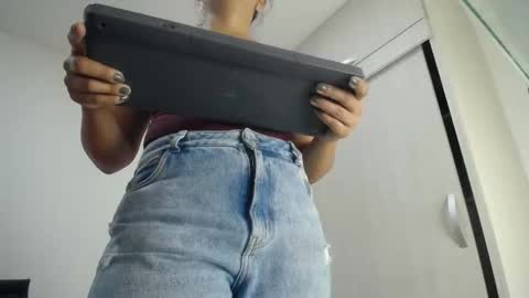 ariacoral online show from 27, 11, 2025