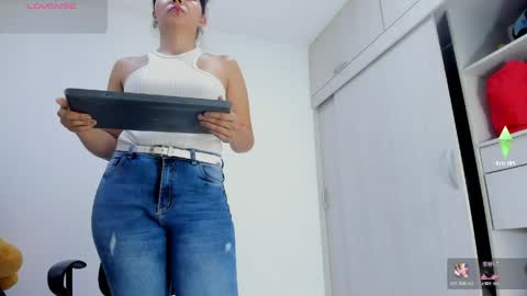 Snapshot of ariacoral chatting on 26, 5, 2026 ariacoral online show from 26, 5, 2026