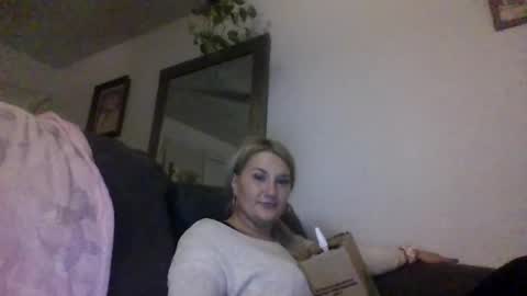 Snapshot of ariadams chatting on 26, 2, 2025 ari adams online show from 26, 2, 2025