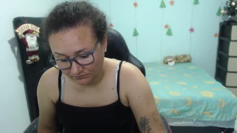 ...Ariana... online show from 10, 12, 2024