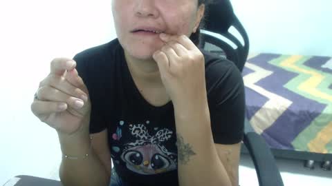 ...Ariana... online show from 17, 4, 2026