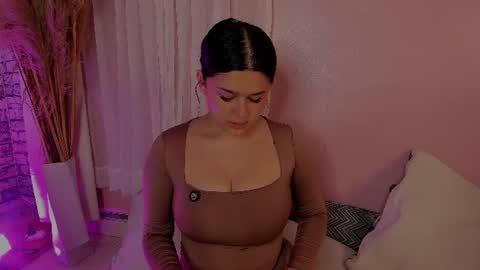 Snapshot of ariadna_milano chatting on 9, 6, 2026 - -. .- Ariadna -. .- - online show from 9, 6, 2026