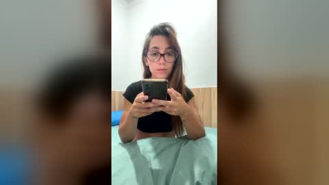 Snapshot of ariadnalatina chatting on 25, 3, 2026 ariadnalatina online show from 25, 3, 2026