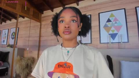 Aria Foster online show from 13, 4, 2026