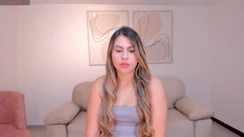 arialanne online show from 30, 9, 2025