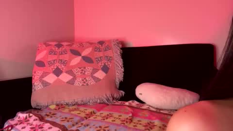 Aria Mariz online show from 7, 10, 2025