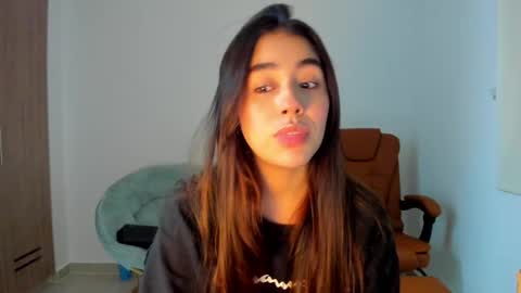 Snapshot of ariamontgomeryyy chatting on 24, 2, 2025 Aria Montgomery online show from 24, 2, 2025