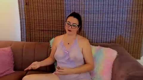 Ariana Cruz online show from 11, 5, 2026