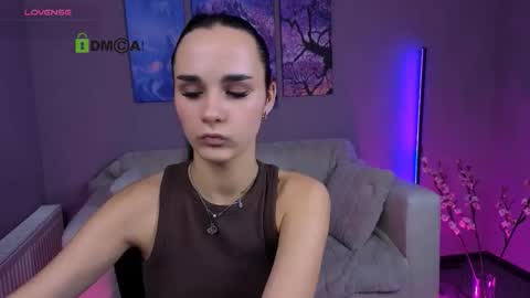 ariana_ross7 online show from 4, 11, 2025