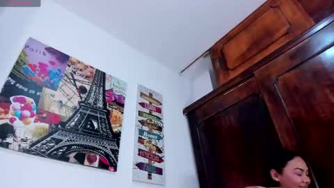 arianaa_w online show from 3, 6, 2026