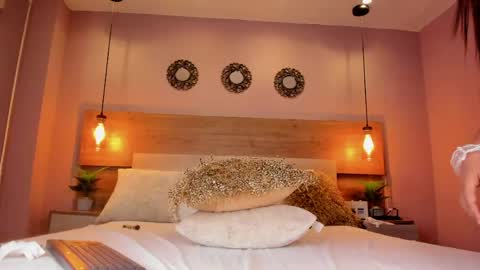 Ariana online show from 24, 4, 2026