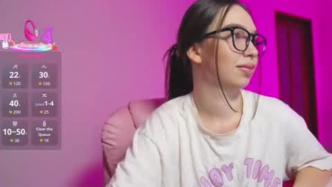 arianahot777 online show from 13, 6, 2026