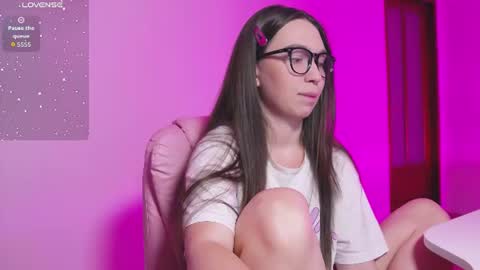 arianahot777 online show from 19, 7, 2026