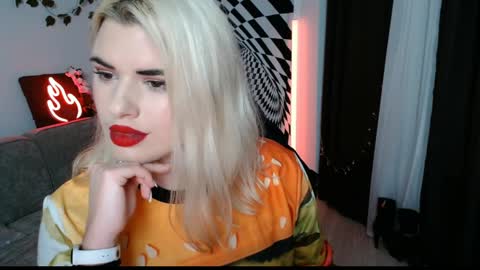 Snapshot of arianasaint chatting on 1, 4, 2026 Mistress Ariana online show from 1, 4, 2026