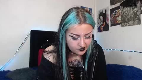 Snapshot of arianauwu666 chatting on 12, 3, 2025 help me 100 hands up my OF is Free  online show from 12, 3, 2025