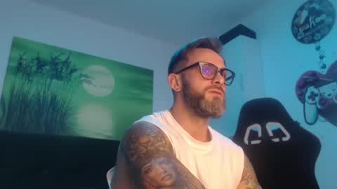 ariandeluna online show from 7, 1, 2025