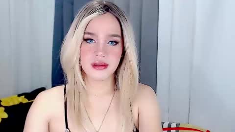 ARIANNE CUMS  online show from 7, 3, 2025